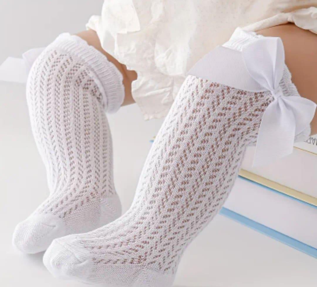 Lace Knee-Highs with Bow for Girls - Frosted Feet