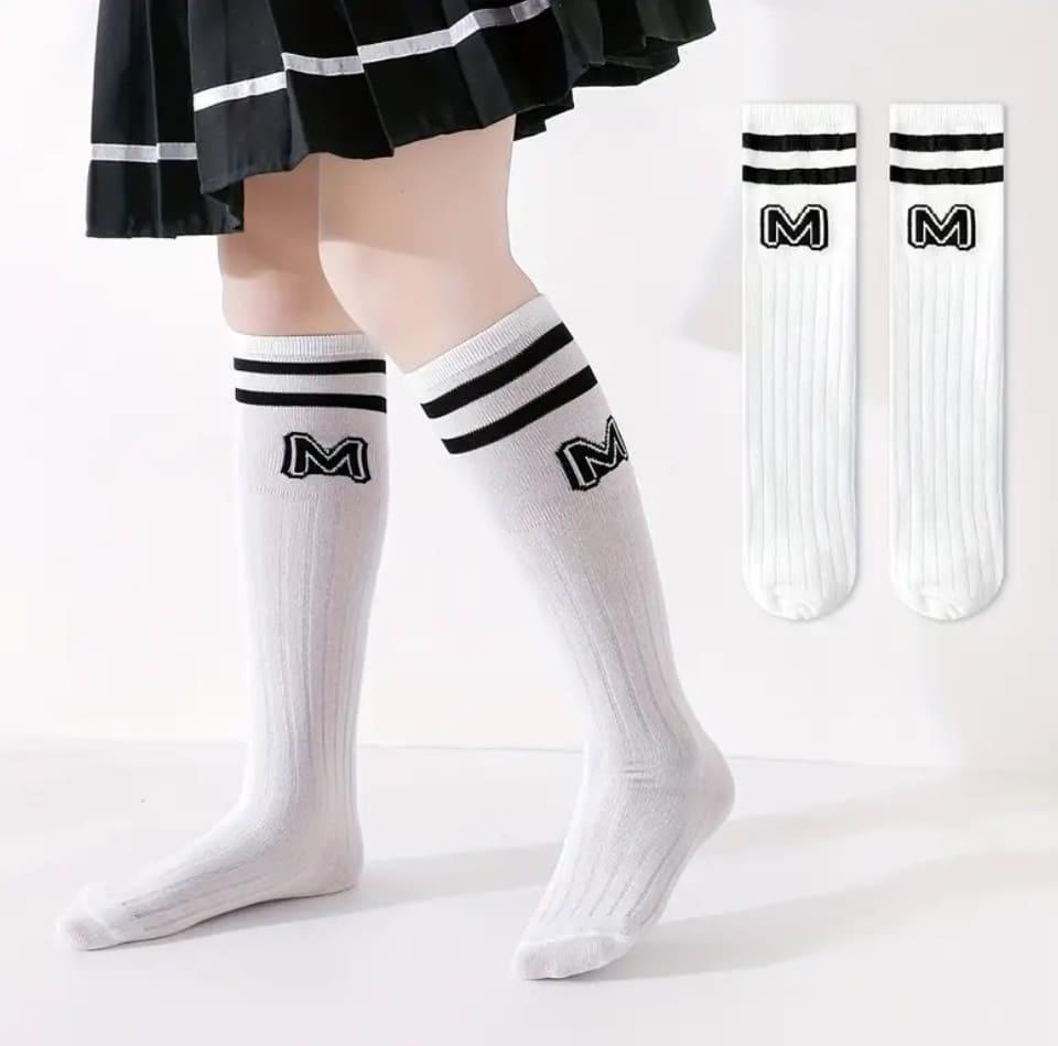 Girls' Knee-High Socks: Style and Comfort for Little Fashionistas - Frosted Feet