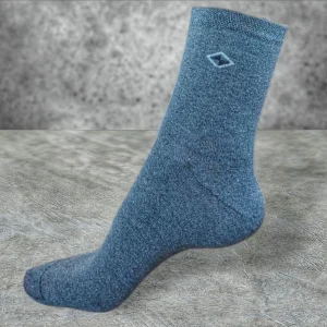 Men’s silver classic cotton socks, breathable, soft, and perfect for everyday wear.