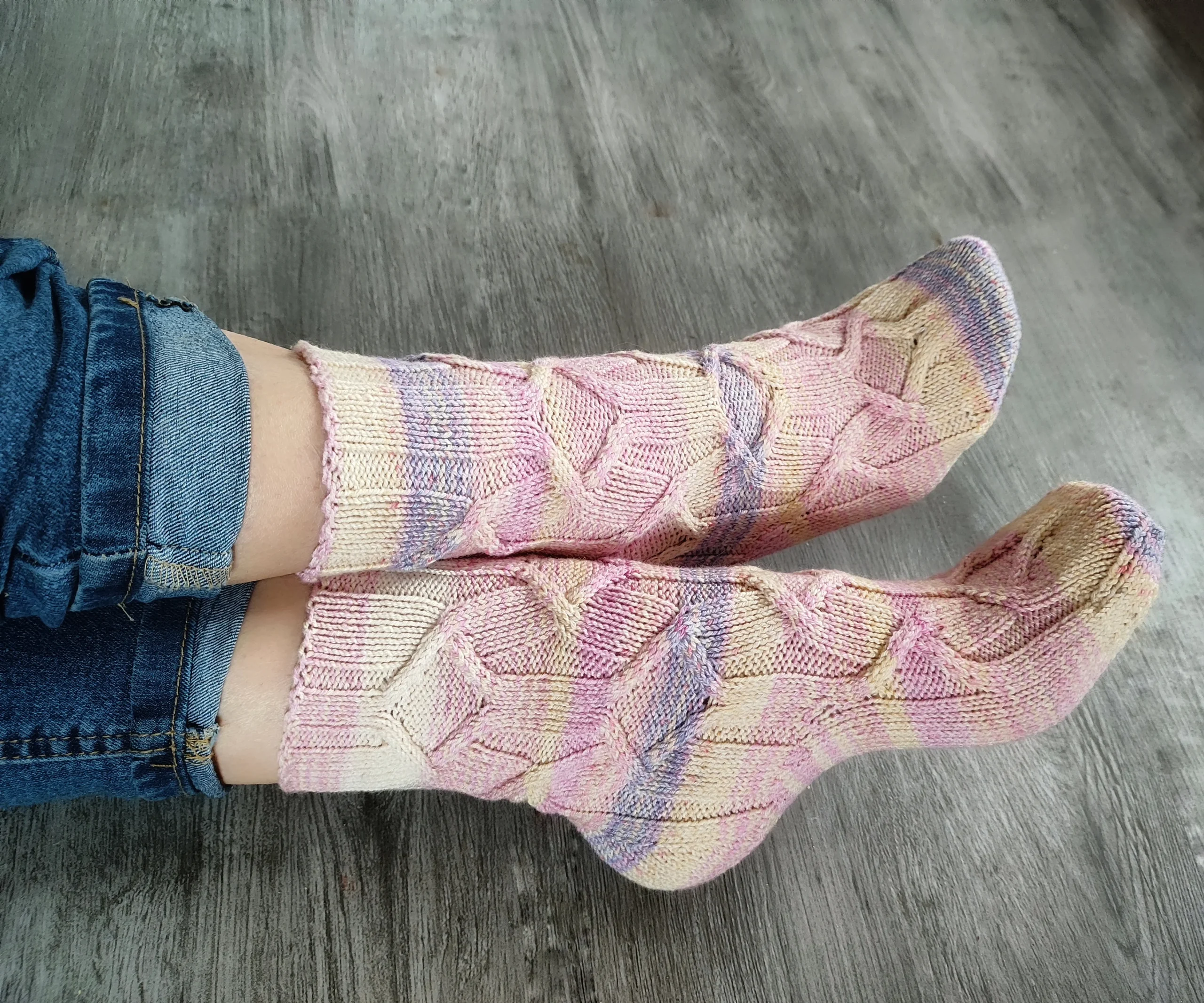 Hand-Knitted Merino Wool Socks – Cozy Warmth for Everyday Comfort - Image 2
